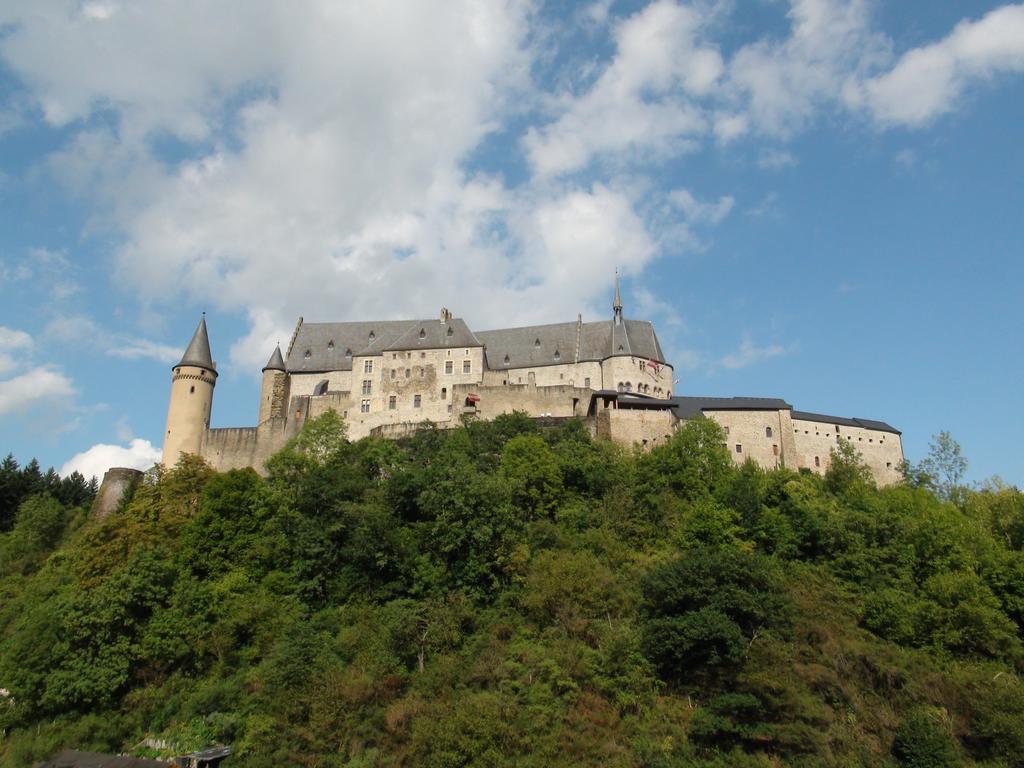 Auberge Aal Veinen Vianden Esterno foto