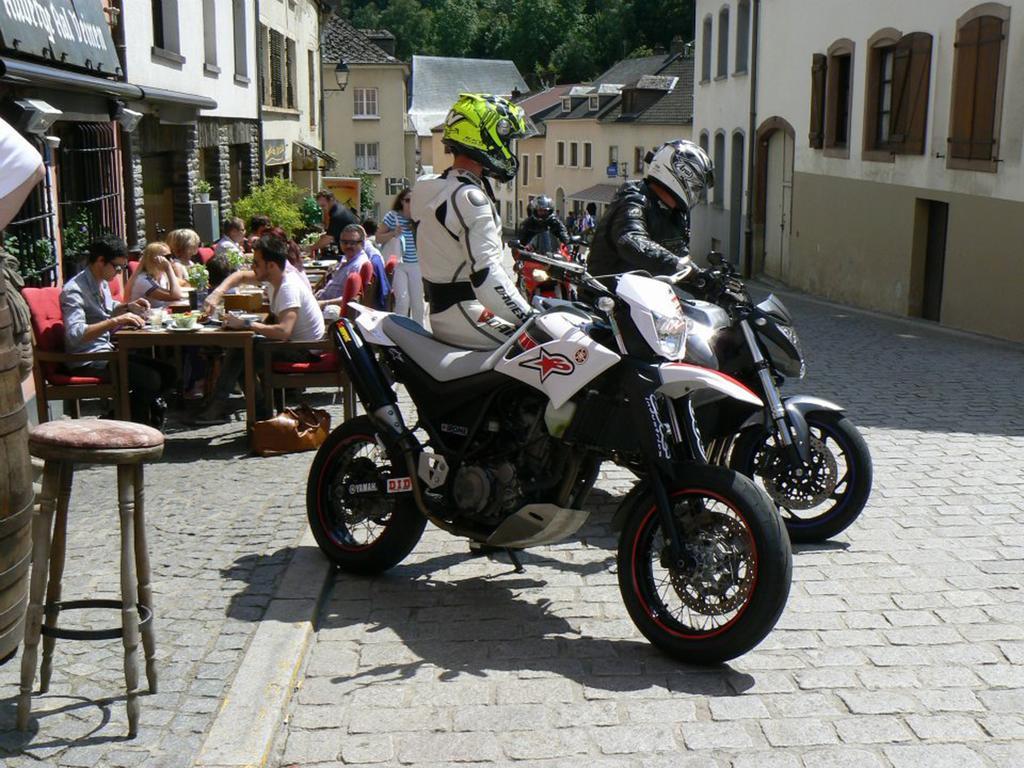 Auberge Aal Veinen Vianden Esterno foto